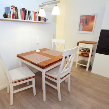 Gmelinstra_e 12_ Whg_ 5_ Haus Meer Apartament